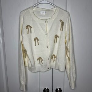 Luna Ivy Women's Cream Cardigan with Bow Accents